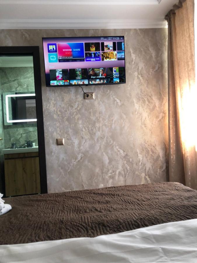 Hotel Lion Almaty Ngoại thất bức ảnh