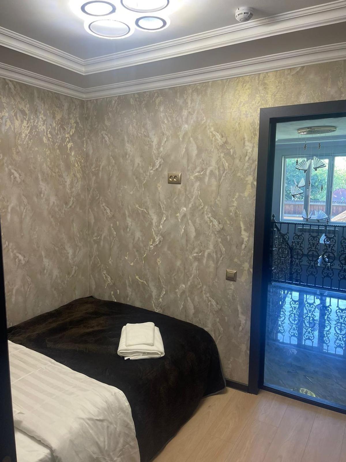 Hotel Lion Almaty Ngoại thất bức ảnh