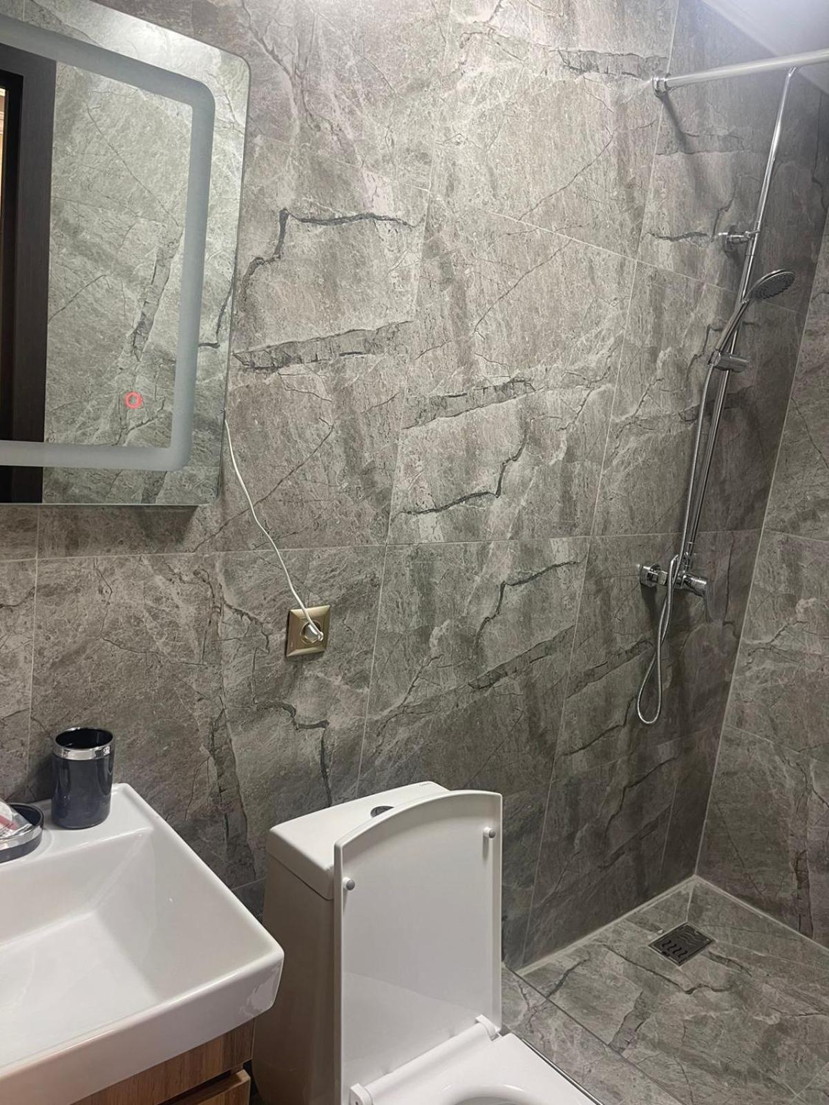 Hotel Lion Almaty Ngoại thất bức ảnh