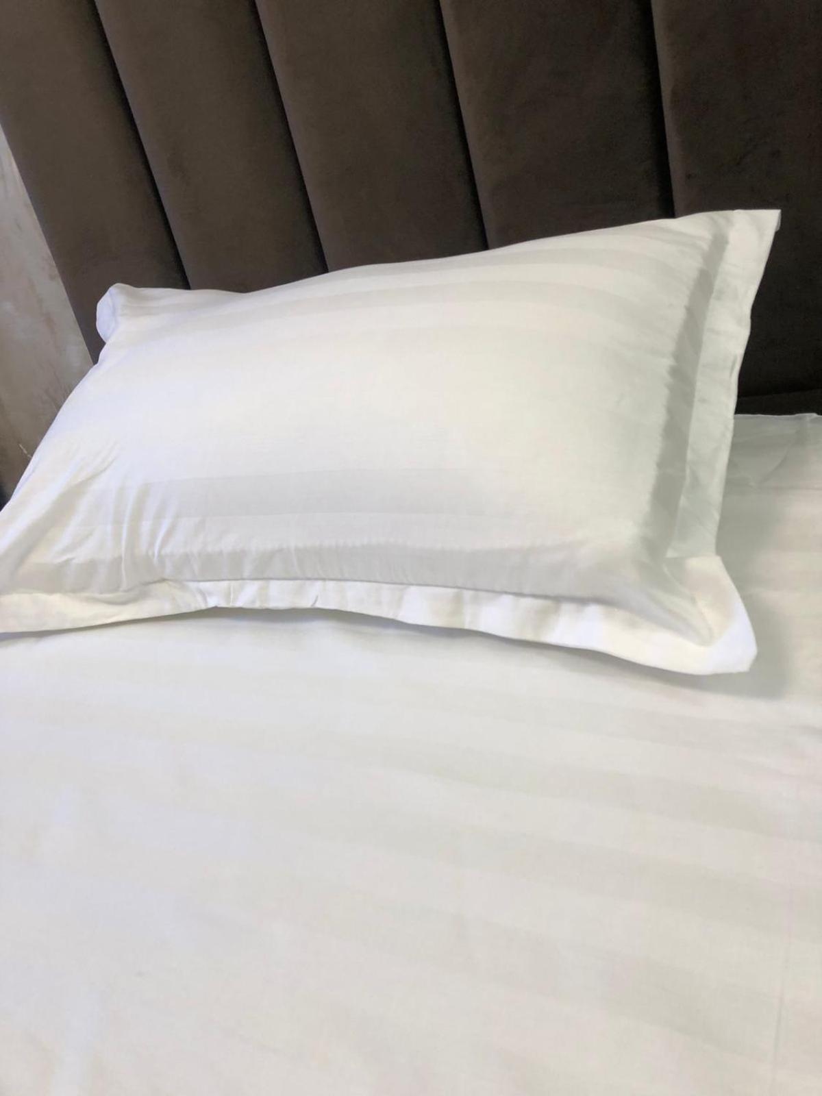 Hotel Lion Almaty Ngoại thất bức ảnh